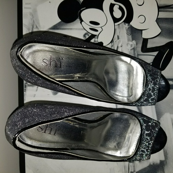 Heels-SOLD - Picture 6 of 6